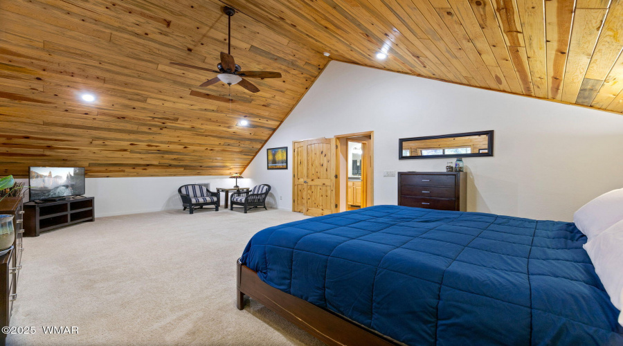 Bedroom Upstairs Bonus Space