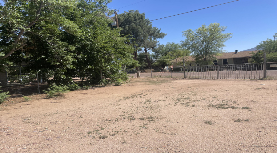 side yard RV gates