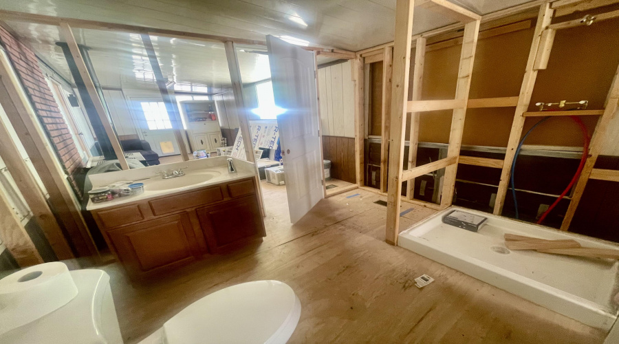 3/4 bath to be completed