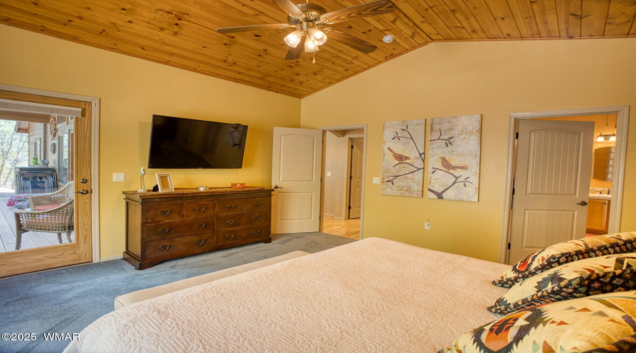 014_Master Suite