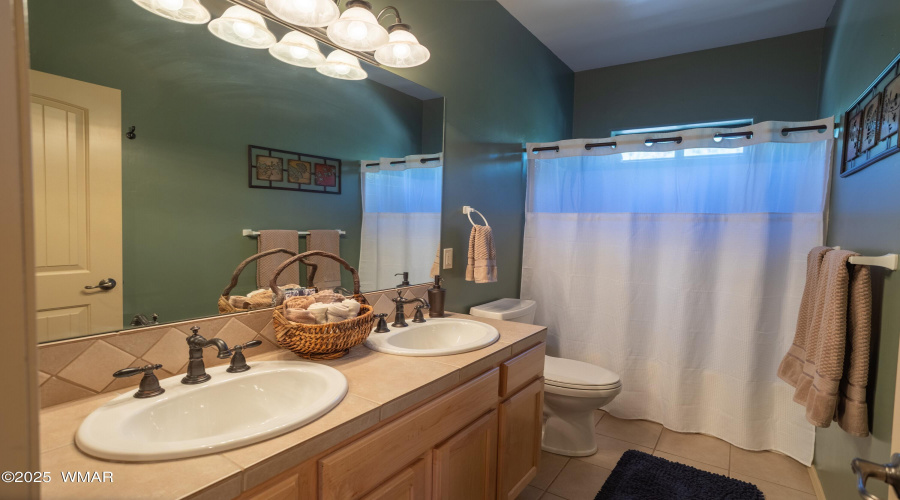 021_Bathroom