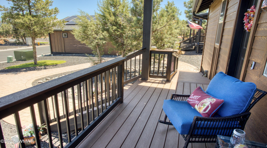 003_Front Porch