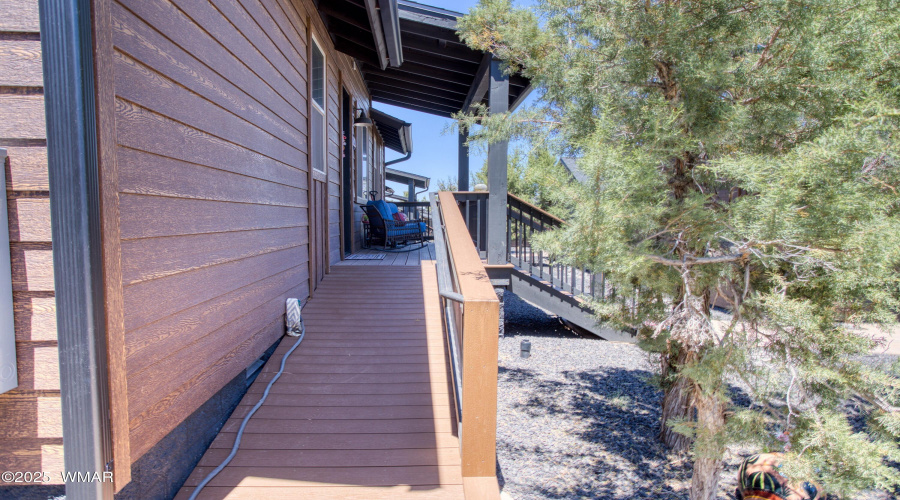 004_Front Porch