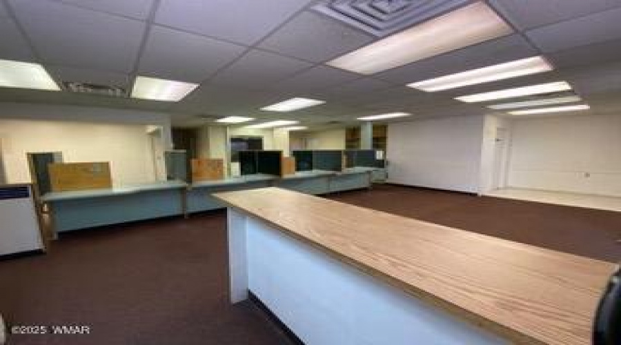 Side office