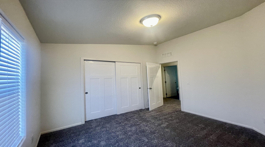 Guest bedroom