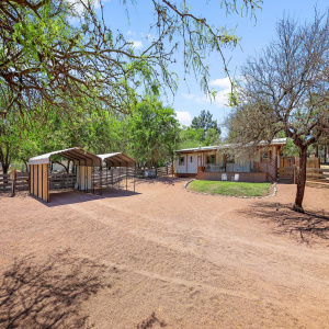 155 E Windy Way
