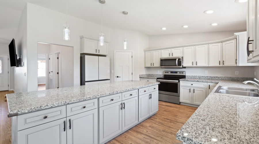 Kitchen 2