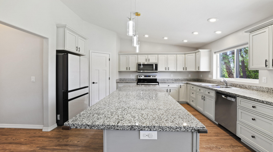Kitchen 3