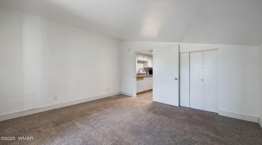 245WMainSt-SpringervilleAZ-21