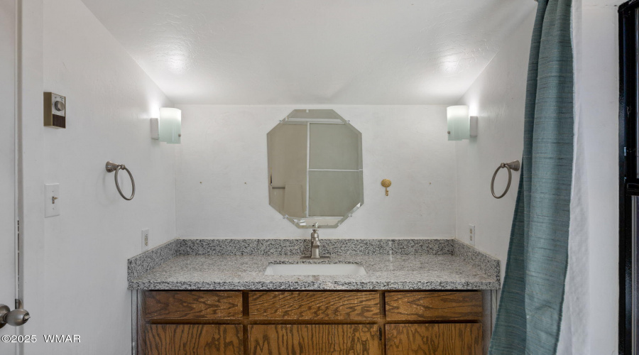 245WMainSt-SpringervilleAZ-22