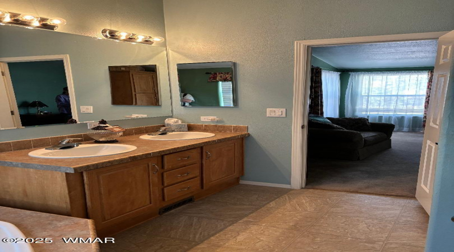 McAdoo Master Bath b