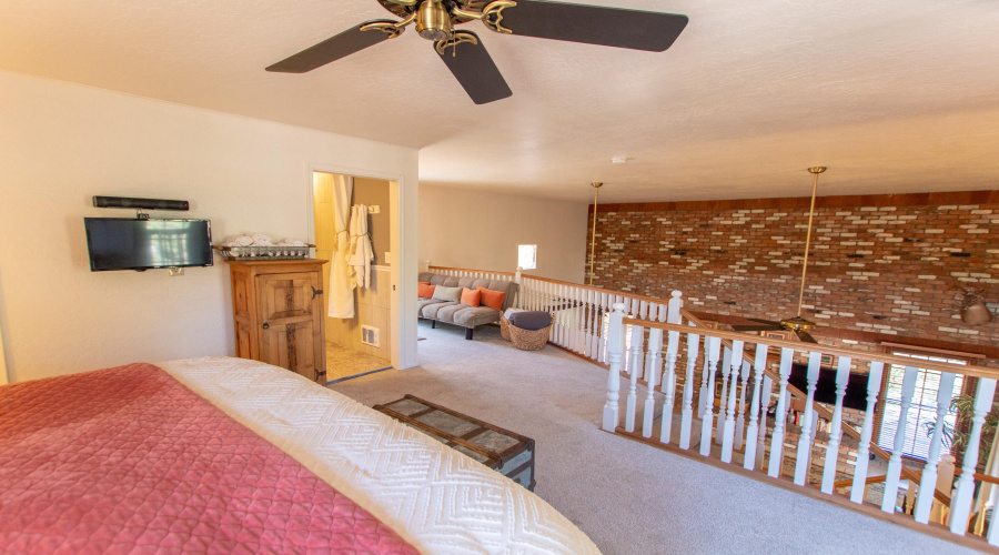 Large Loft Area