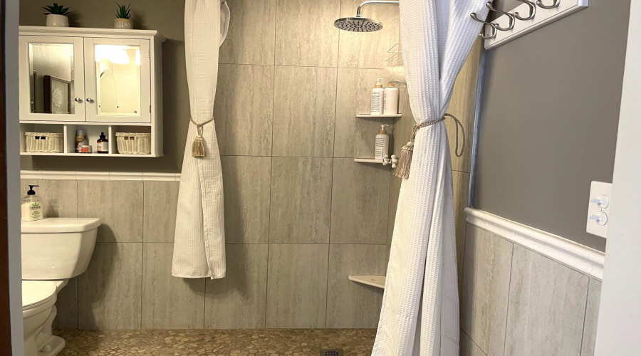 Curbless Entry Shower