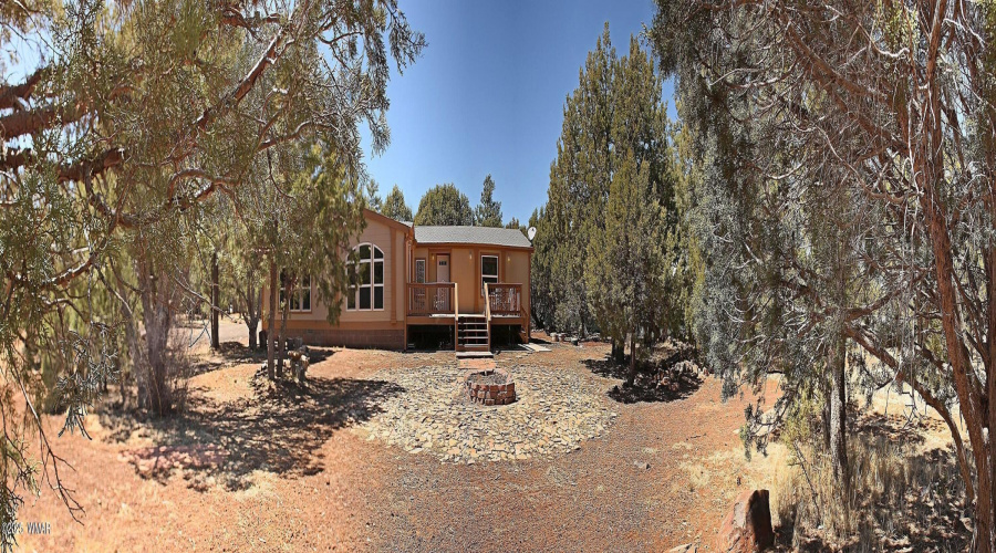 035_Back View
