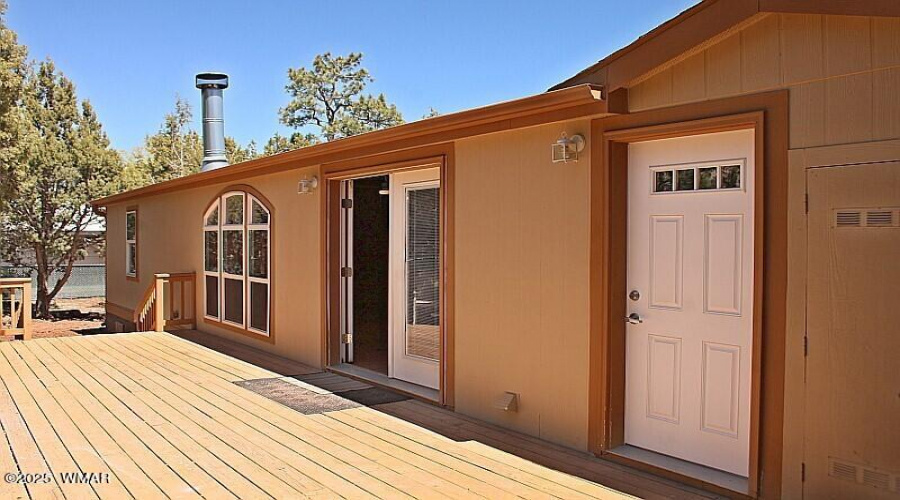 002_Front Deck
