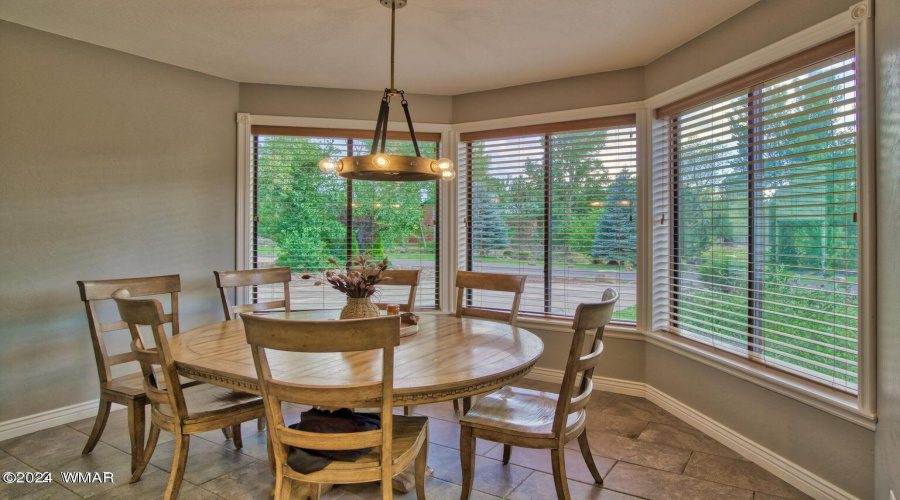 Kitchen Breakfast Nook