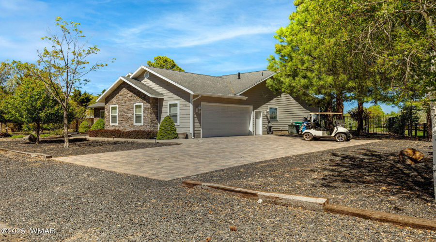 Paver driveway