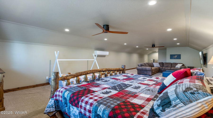 Bedroom area of Bonus Room