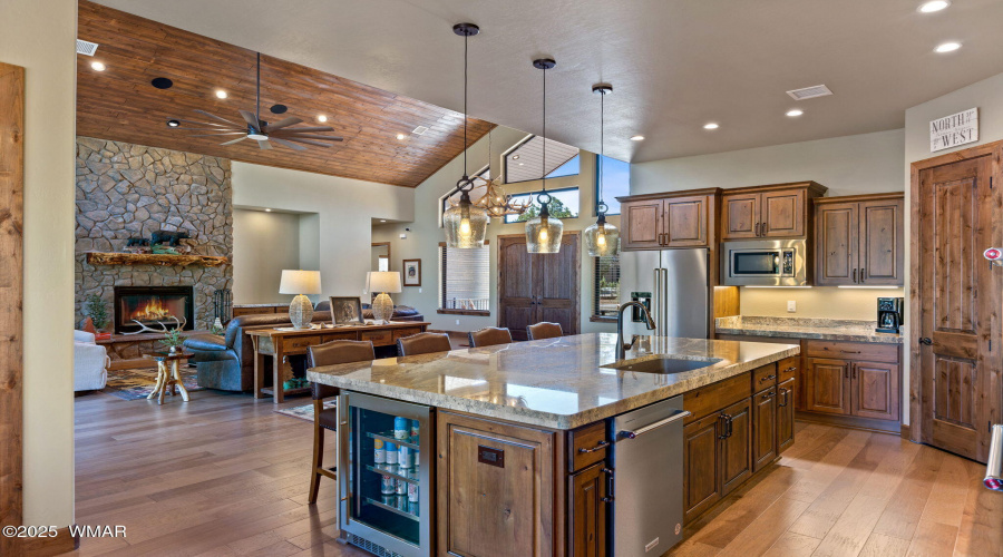 Gorgeous Open Layout