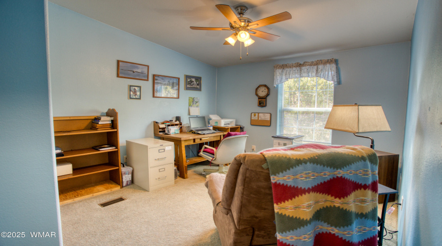 21 CR 3205, Vernon, AZ 85940