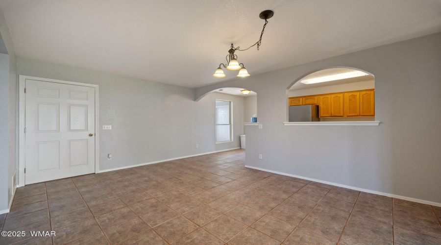 8641stStE-Snowflake-AZ-10