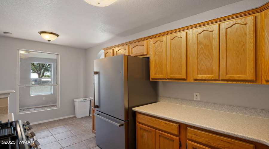 8641stStE-Snowflake-AZ-13