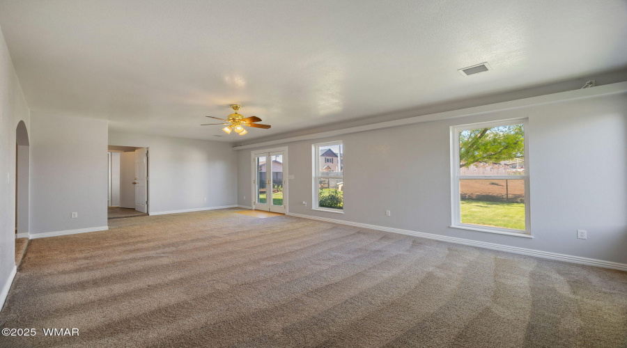 8641stStE-Snowflake-AZ-26