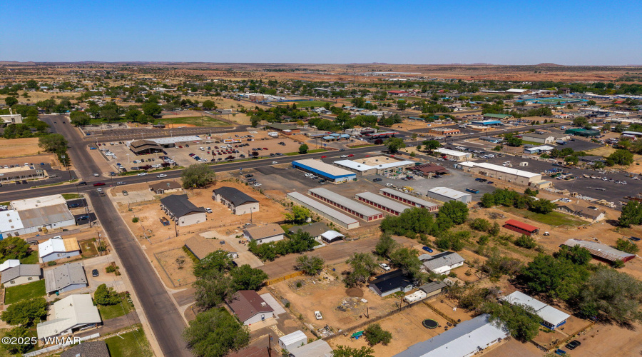 8641stStE-Snowflake-AZ-40