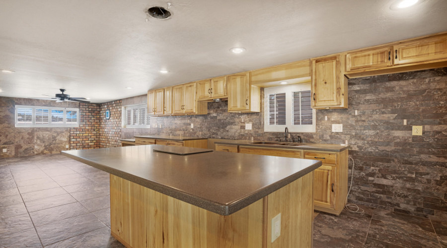 Kitchen 3