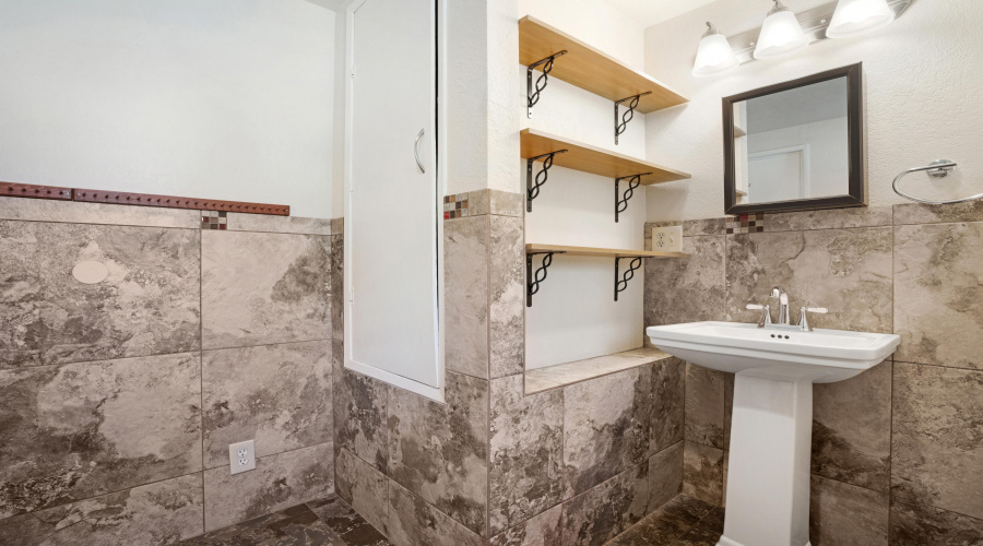1st Master Bath 1