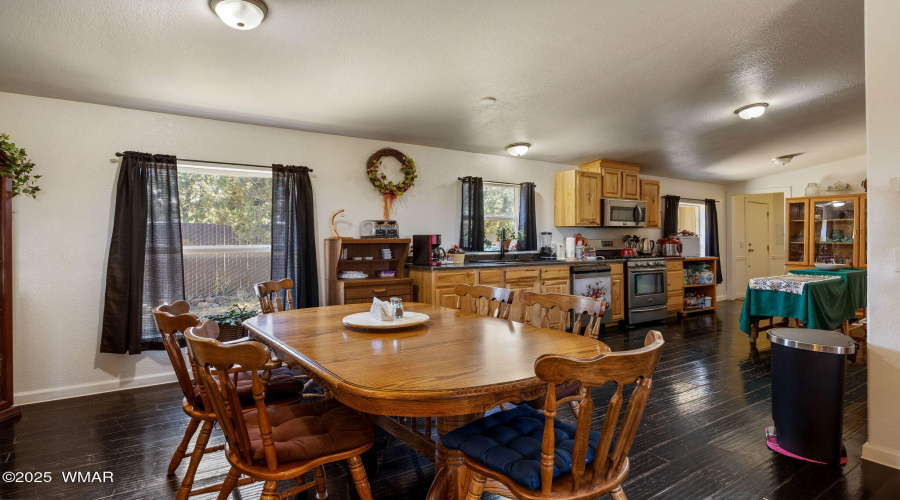 Kitchen/Dining