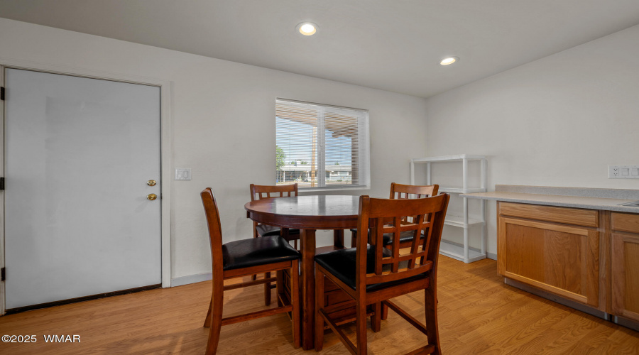 Kitchen/Dining