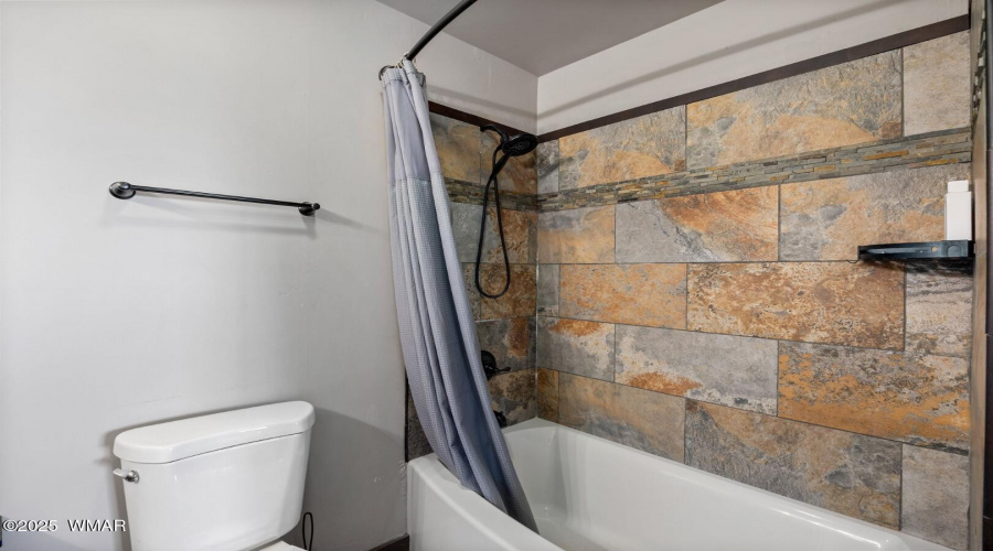 Guest house bath