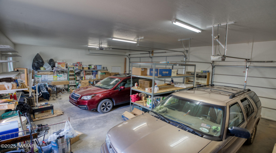 Garge 3-car