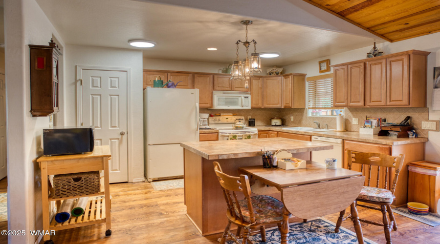 Kitchen-Nook