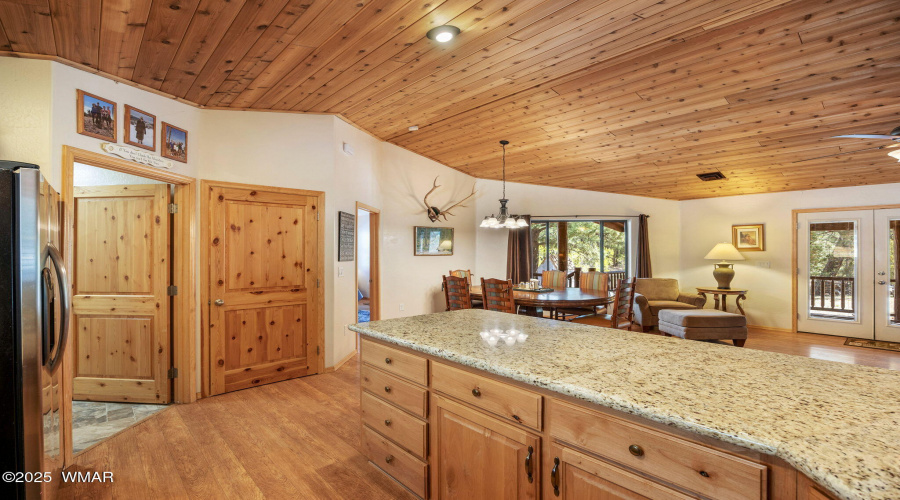 BlackCanyon Breakfast Bar