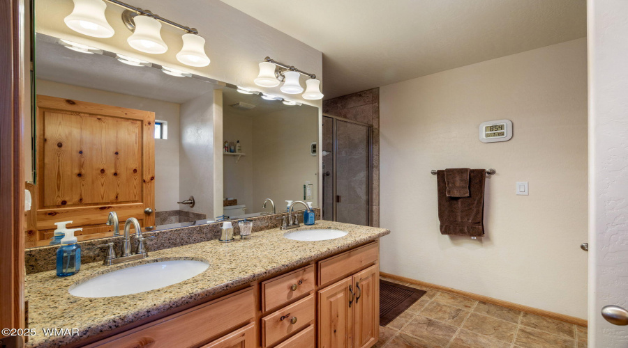 BlackCanyon Master Bath