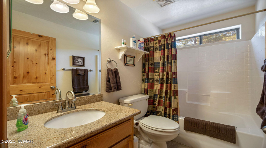BlackCanyon-Main Bath