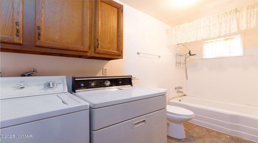photo28 2257 Curry Lane LS Jenn 052425