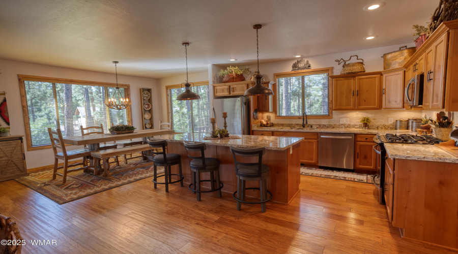 Kitchen diningrooom