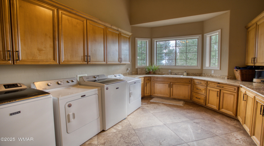 Caldwell home 30