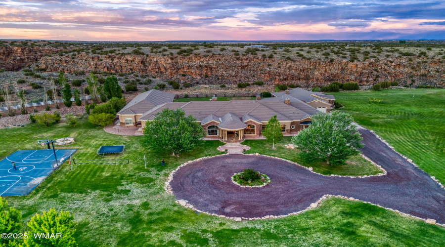 Caldwell home 3