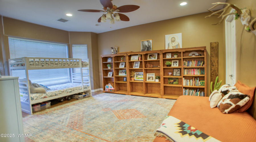 Caldwell guest home 9
