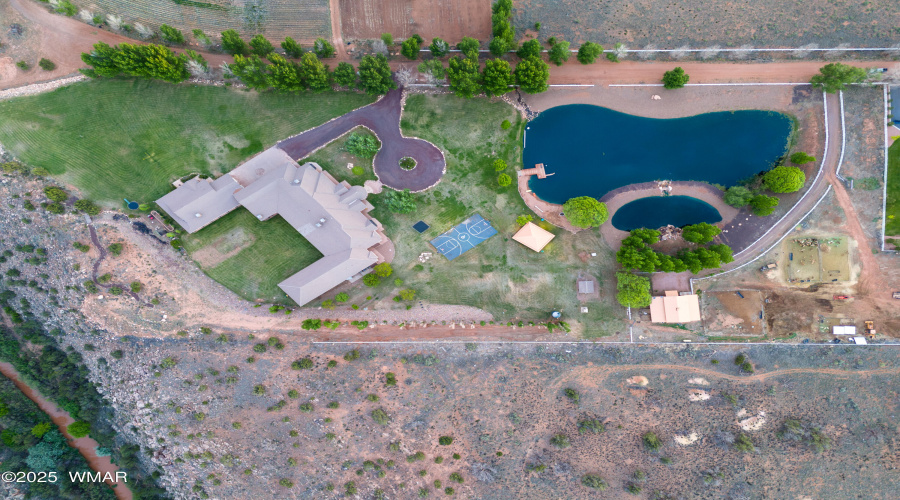 Caldwell home 6