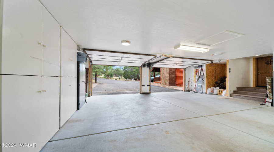 Attached Garage