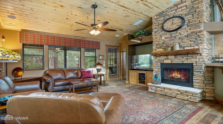 Floor to Ceiling Fireplace
