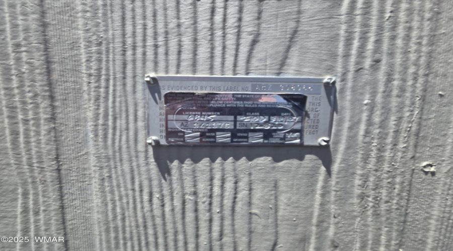 HUD label