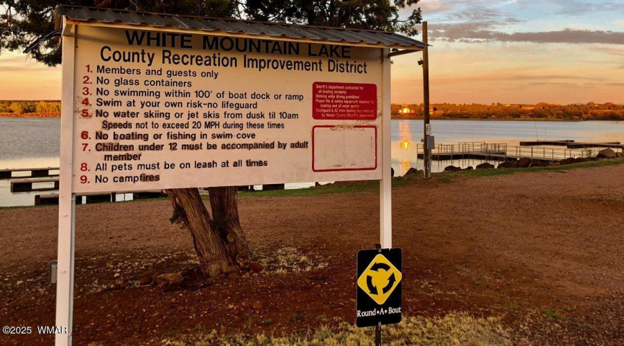 White Mtn Lakes