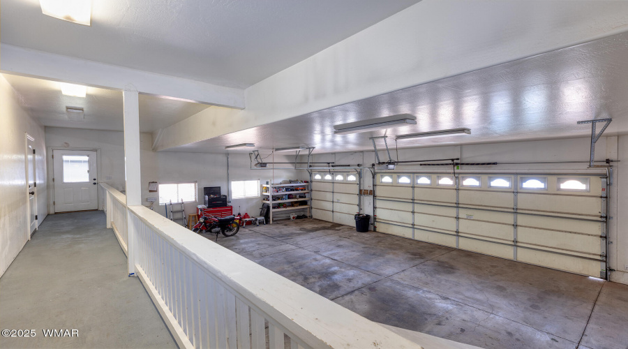 3 Car Garage