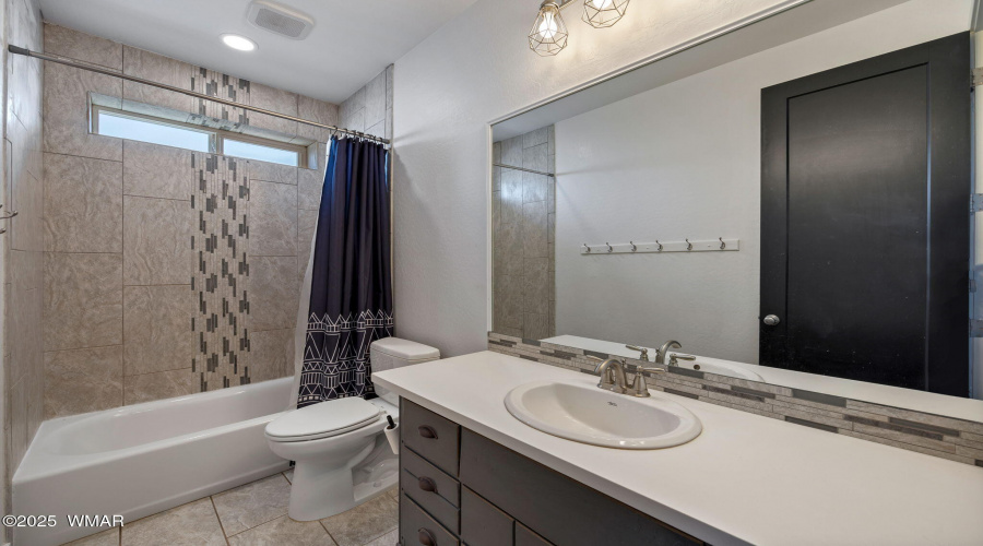 Guest Bath One - Main Level